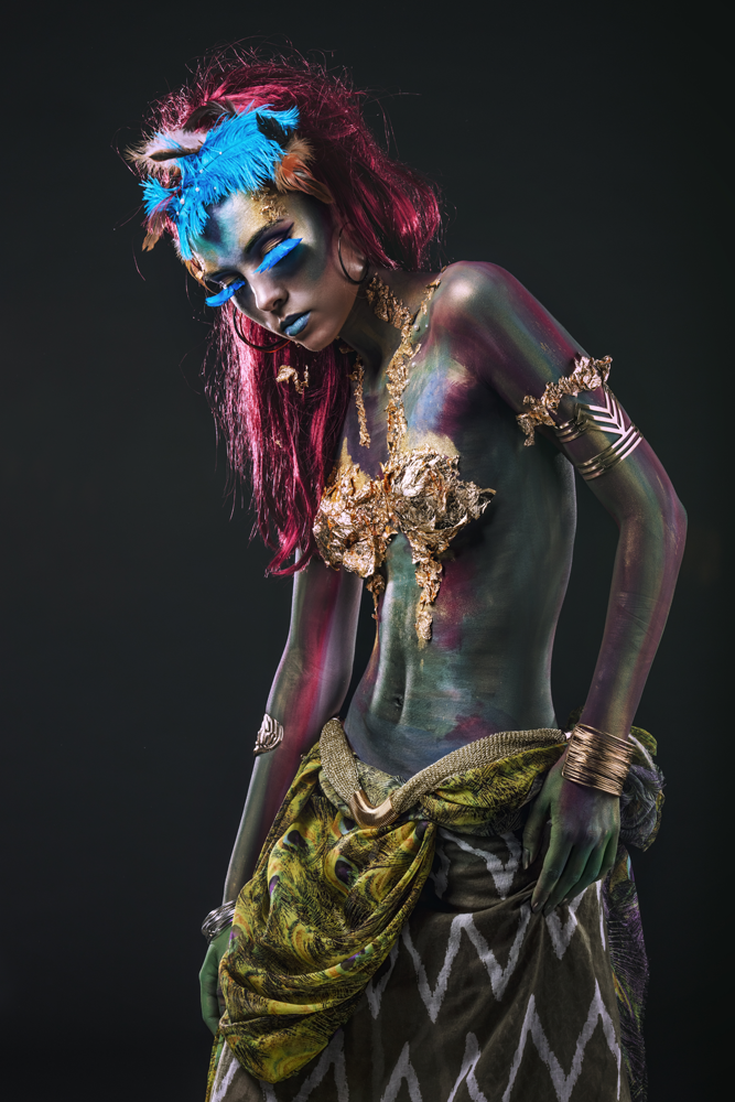 Portrait of lady body art in fantasy style – plexiglas – aluminium – canvas