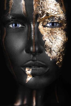 Dark skinned woman with gold make-up - plexiglas – aluminium – canvas